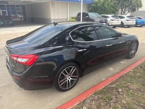 2015 Maserati Ghibli Base