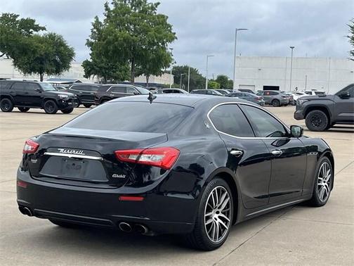2015 Maserati Ghibli Base