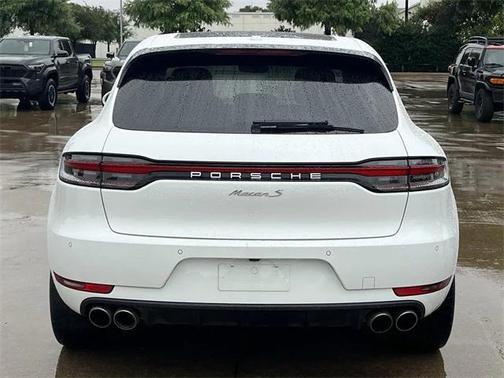 2019 Porsche Macan Base