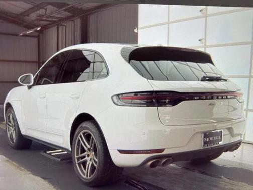 2019 Porsche Macan Base