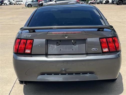2003 Ford Mustang Base