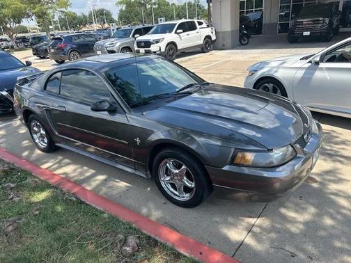 2003 Ford Mustang Base