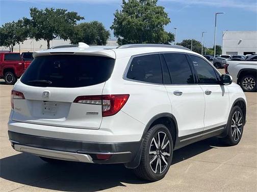 2021 Honda Pilot Touring 8-Passenger