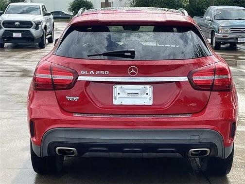 2018 Mercedes-Benz GLA 250 Base