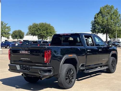 2023 GMC Sierra 2500 Denali