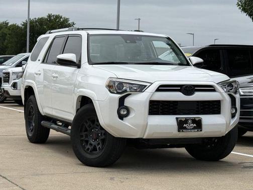 Super White 2021 Toyota 4Runner SR5