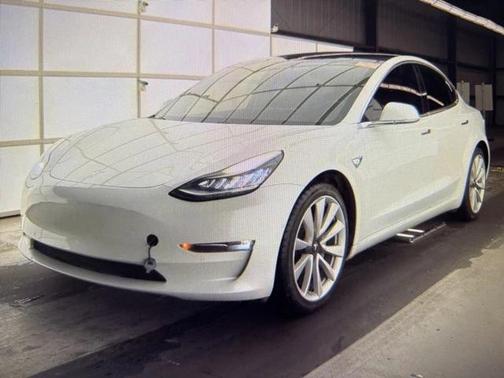 2019 Tesla Model 3 Standard Range