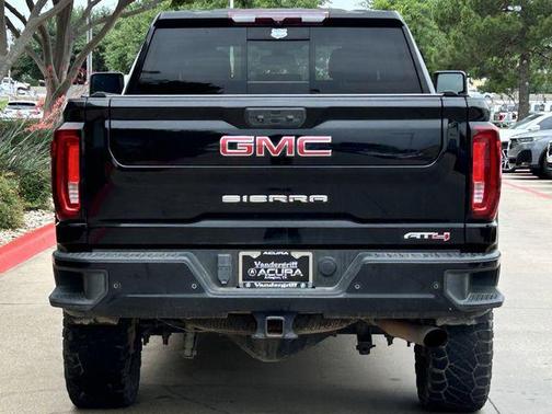 Onyx Black 2022 GMC Sierra 2500 AT4