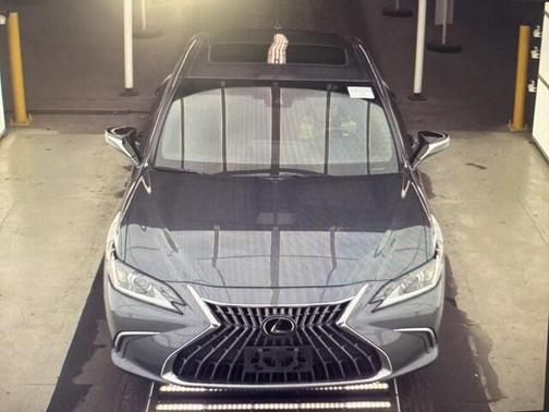 2022 Lexus ES 350 Base