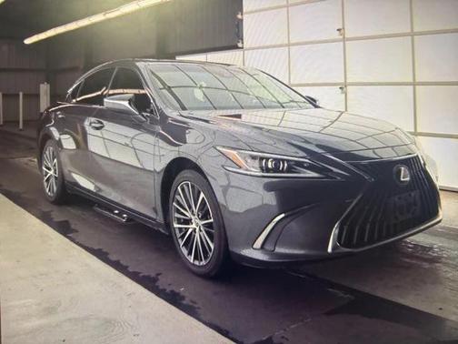 2022 Lexus ES 350 Base