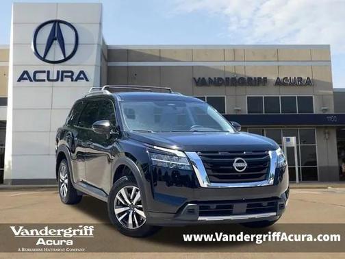 2024 Nissan Pathfinder SL FWD