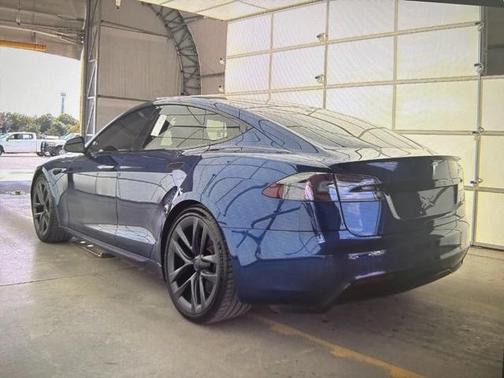 2021 Tesla Model S Plaid