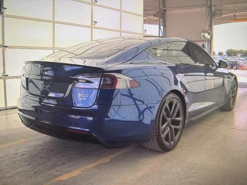 2021 Tesla Model S Plaid