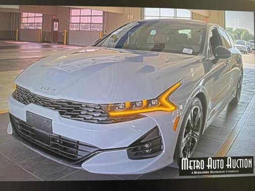 2022 Kia K5 GT-Line