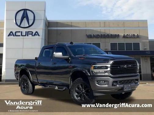 2020 RAM 2500 Laramie Crew Cab 4X4 6'4' Box