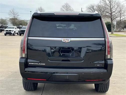 2020 Cadillac Escalade Premium Luxury