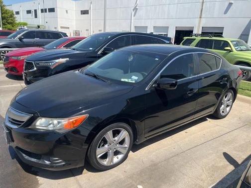 2013 Acura ILX 2.0L w/Premium Package