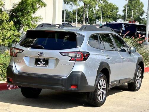 Ice Silver Metallic 2025 Subaru Outback Premium