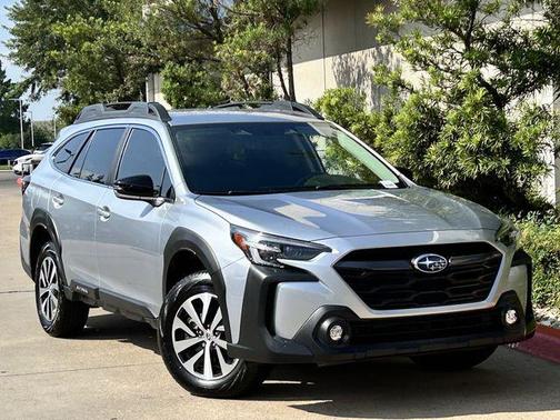 Ice Silver Metallic 2025 Subaru Outback Premium