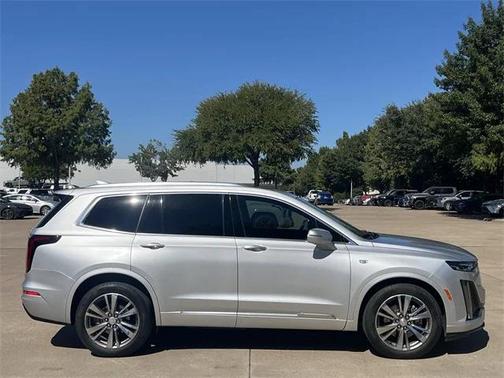 2020 Cadillac XT6 Premium Luxury FWD