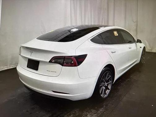 2020 Tesla Model 3 Long Range