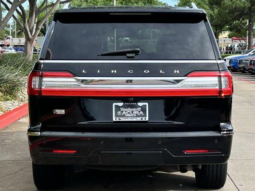 Burgundy Velvet Metallic Tinted Clearcoat 2018 Lincoln Navigator Premiere