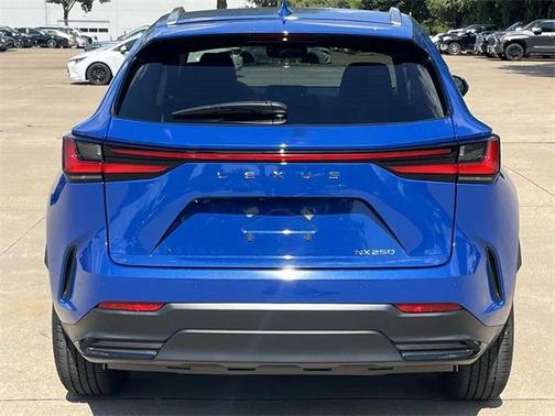 2025 Lexus NX 250 Premium