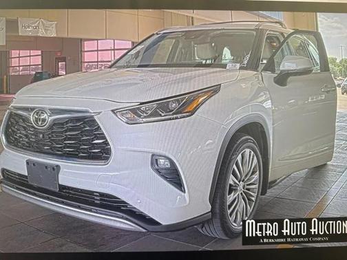 2021 Toyota Highlander Platinum