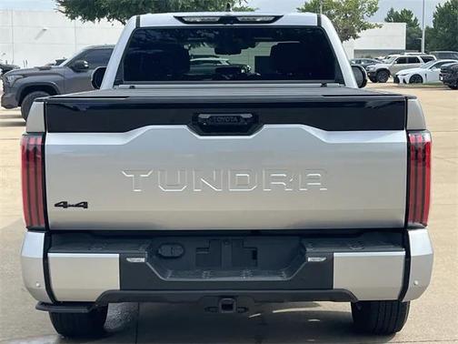 2023 Toyota Tundra Platinum