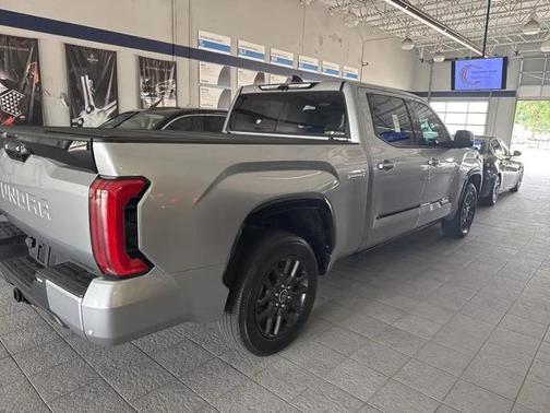 2023 Toyota Tundra Platinum