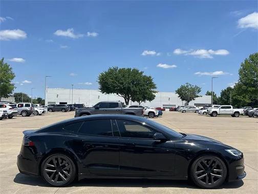 2021 Tesla Model S Plaid