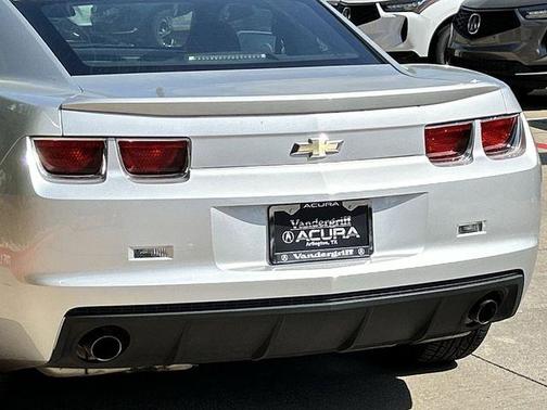 2013 Chevrolet Camaro 2LS