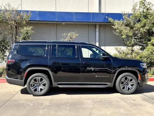 2022 Jeep Wagoneer Series III 4x4