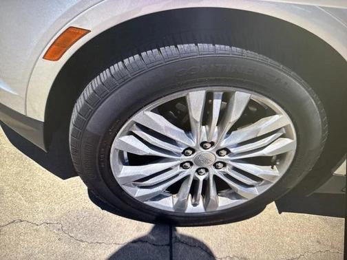 2018 Cadillac XT5 Premium Luxury