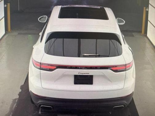 2019 Porsche Cayenne Base (Tiptronic)