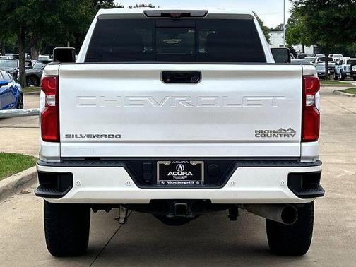Iridescent Pearl Tricoat 2021 Chevrolet Silverado 2500 High Country