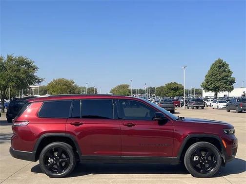 2022 Jeep Grand Cherokee L Altitude