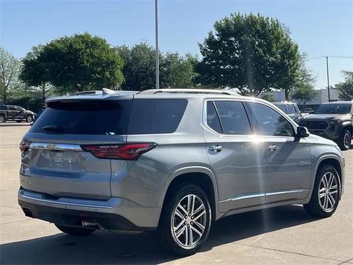 2023 Chevrolet Traverse High Country