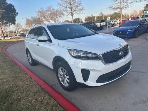 2019 Kia Sorento LX