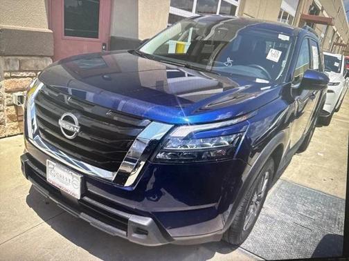 2025 Nissan Pathfinder SV FWD