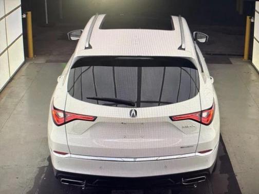 2023 Acura MDX Advance Package