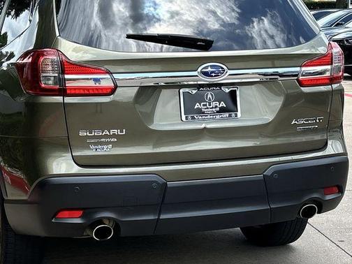 Green Metallic 2022 Subaru Ascent Limited 7-Passenger