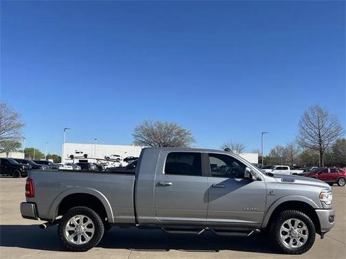 2020 RAM 2500 Laramie Mega Cab 4X4 6'4' Box