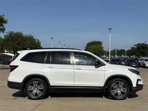2022 Honda Pilot 2WD Sport