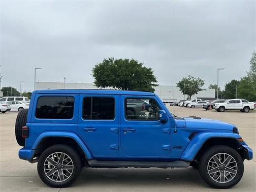 2022 Jeep Wrangler Unlimited 4xe Sahara High Altitude