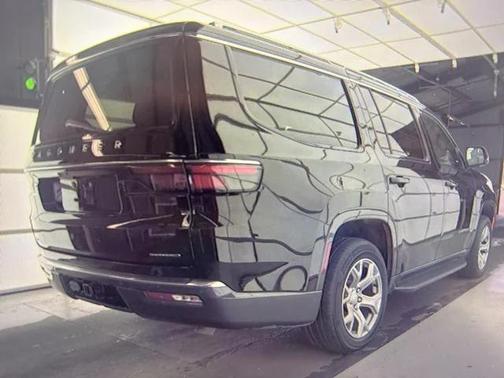 2022 Jeep Wagoneer Series II 4x4