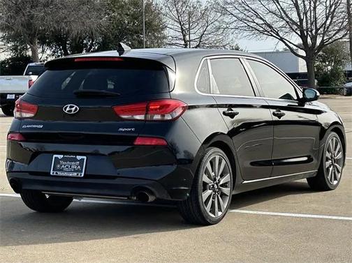 2018 Hyundai Elantra GT Sport