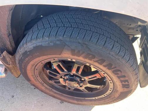 2019 Toyota Tundra SR5