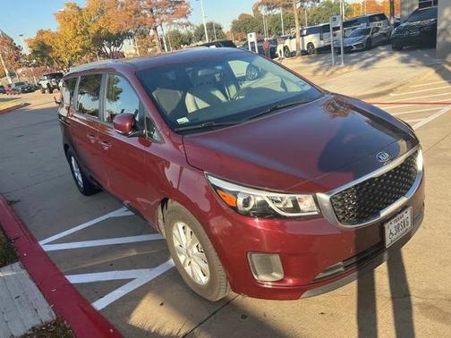 2016 Kia Sedona LX