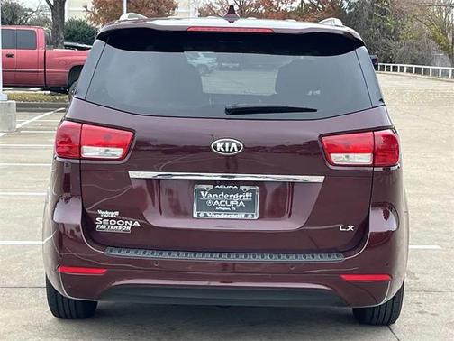 2016 Kia Sedona LX